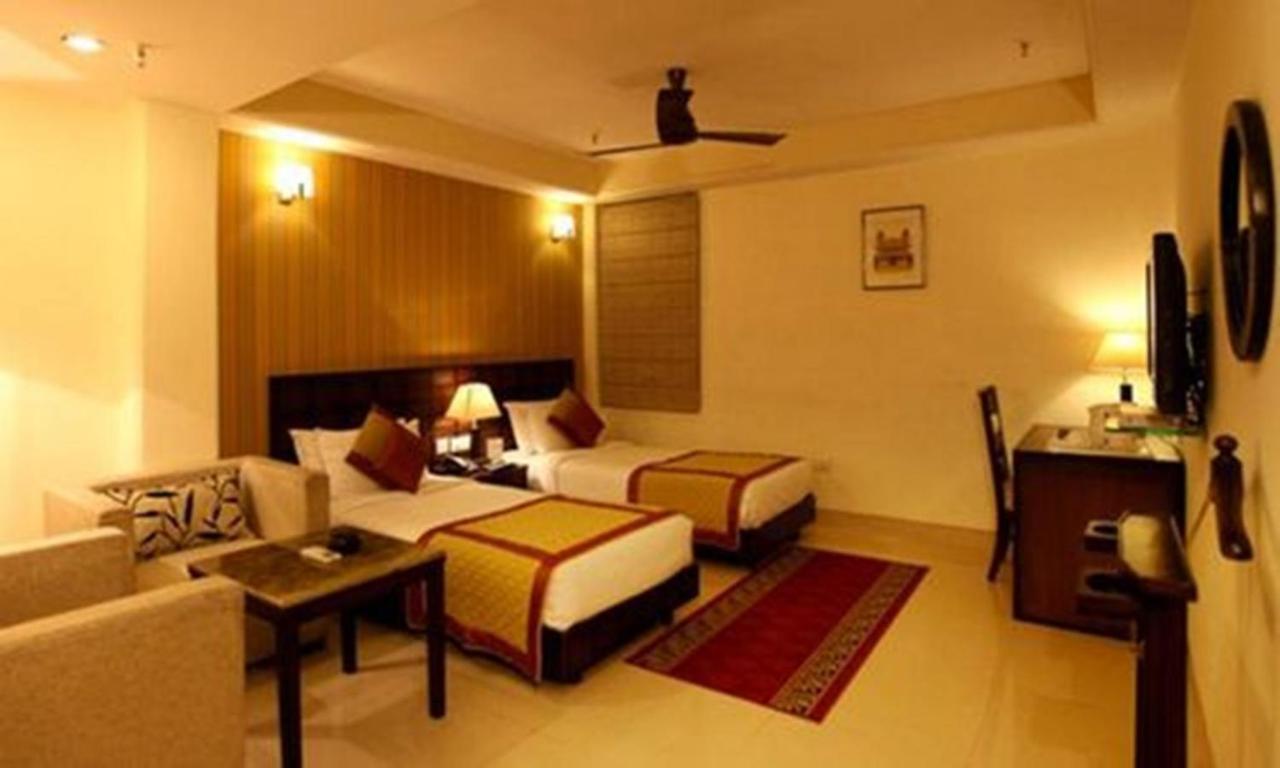 Hotel King Delhi Airport